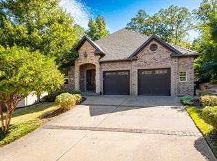 122 Cove Creek Ct, Little Rock, AR 72211