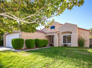 2755 Cloverdale Ct, Palmdale, CA 93551