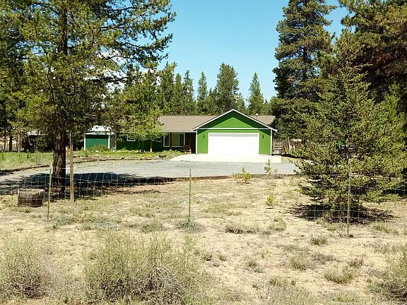 2nd image of 16154 Buena Vista Dr