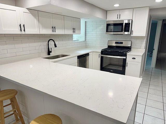 1st image of 4200 N Damen Ave APT G