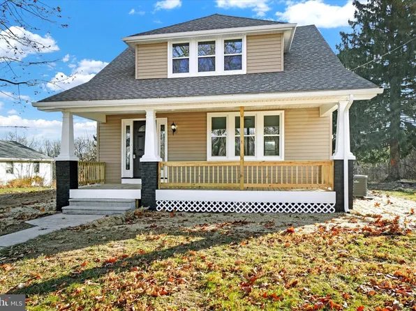 1055 Smith Hill Rd, York, PA 17408