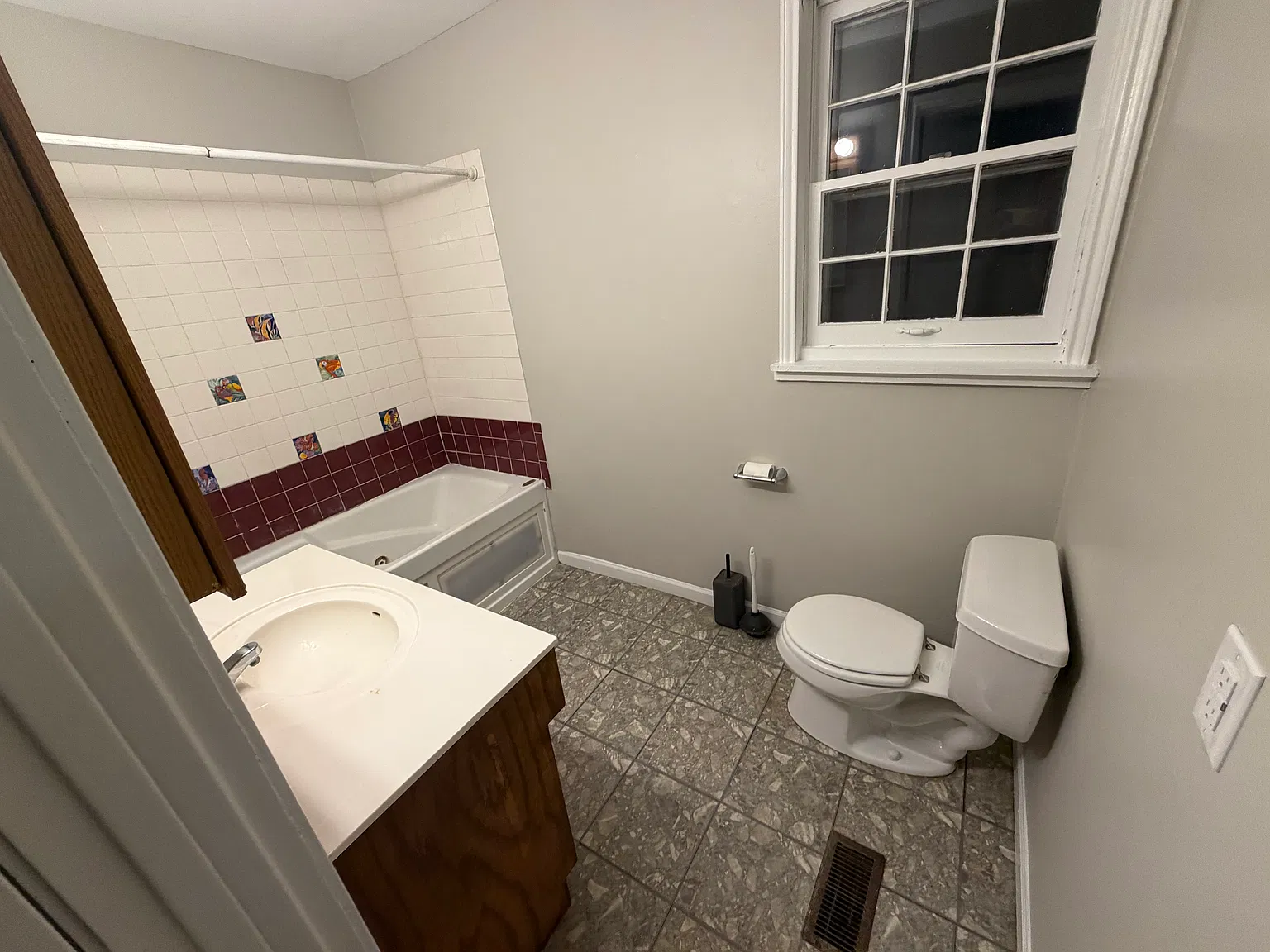 3 bed, 1377 sqft, $1,595 — Photo 4