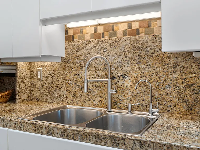 Kitchen Sink