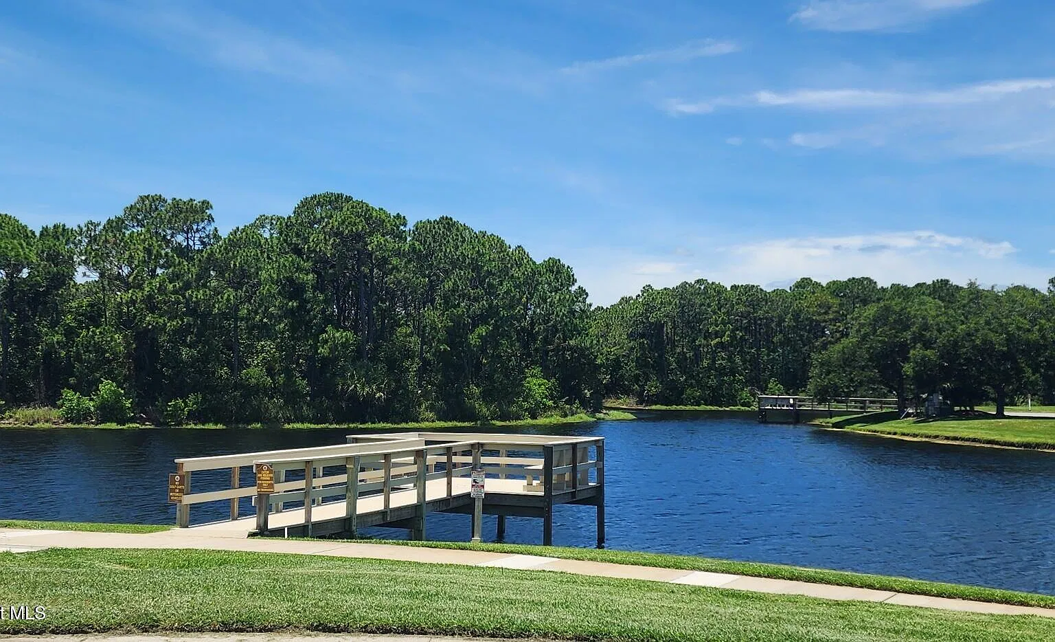 4 bed, 4.0 bath, 2280 sqft, $3,100 — Photo 4