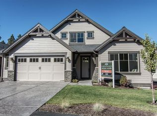 20190 SE Stonegate Dr, Bend, OR 97702