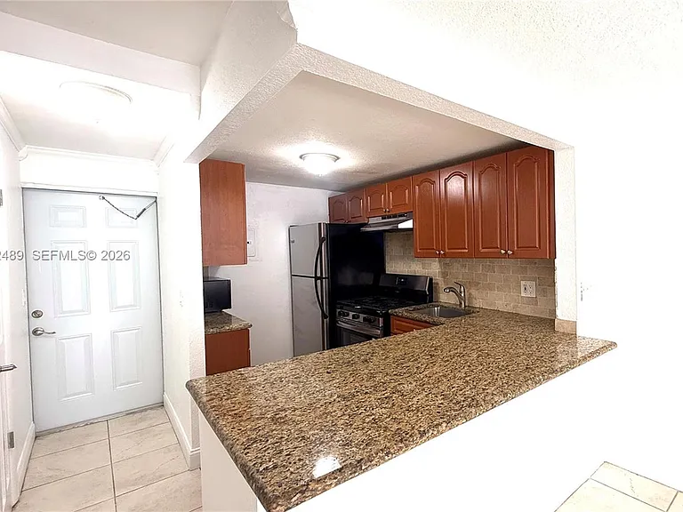 6703 N Kendall Dr #409 — Photo 3