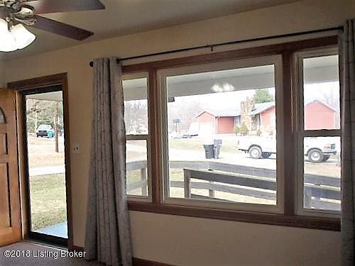 4th image of 10812 Kay Dr