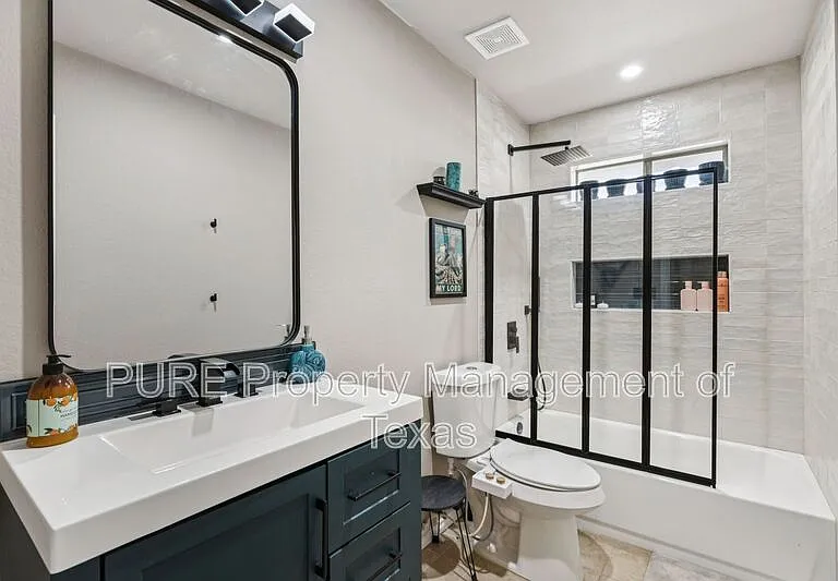 2412 Chestnut Path — Photo 18
