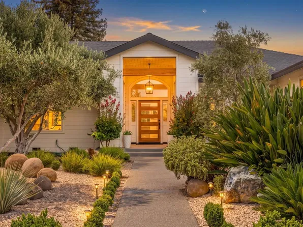1586 Arrowhead Drive, St. Helena, CA 94574