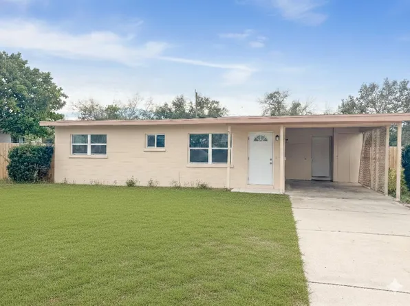 3307 36th Ave W, Bradenton, FL 34205