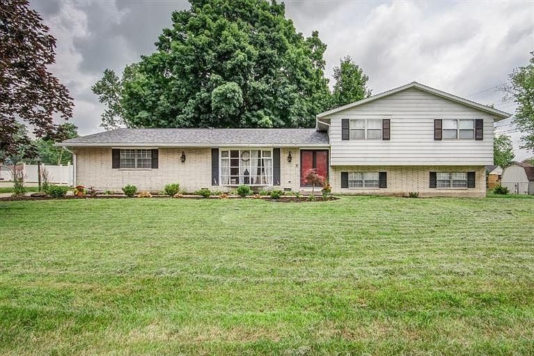 1st image of 3133 Westview Dr