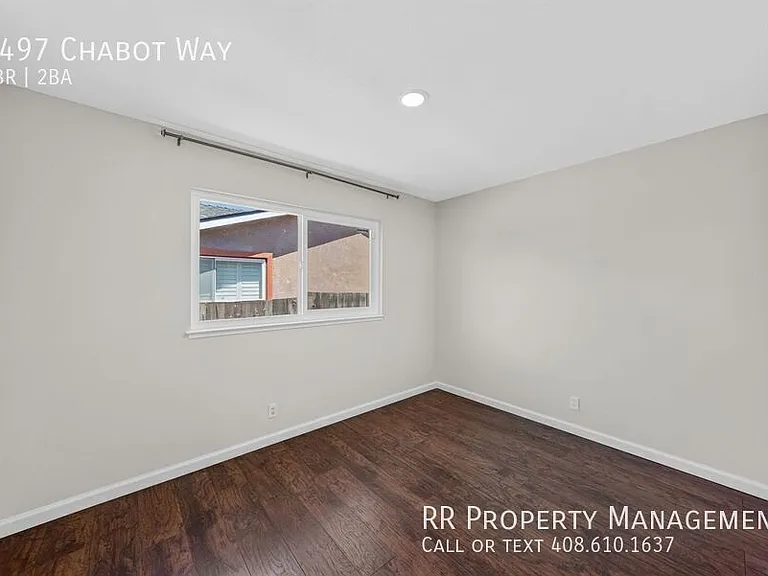 1497 Chabot Way — Photo 14