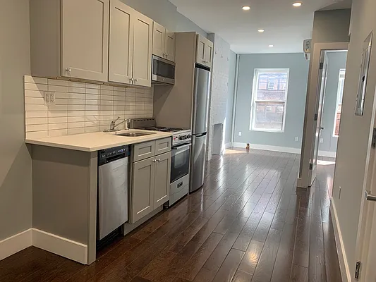 Rented by Bold New York | media 2