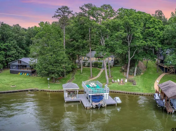 112 King Andrew Ct, Scroggins, TX 75480