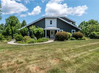 2 Strong Rd, West Granby, CT 06090