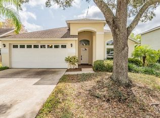 17747 Esprit Dr, Tampa, FL 33647