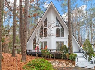 5700 Baird Dr, Raleigh, NC 27606