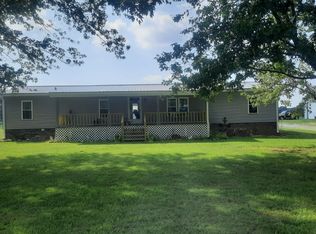 1479 Akersville Rd, Lafayette, TN 37083