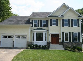 1410 Patrick Cir SW, Vienna, VA 22180