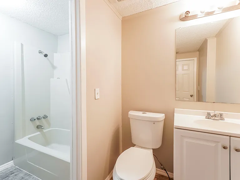 2603 Martha Ln — Photo 17