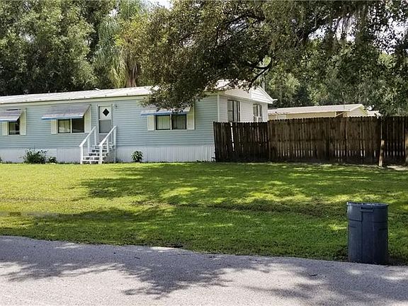 2nd image of 2621 Island Oaks W