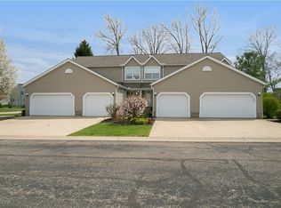 1654 Mapleview Ct, Streetsboro, OH 44241