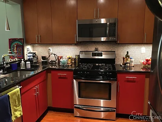 Sold by City Connections Realty | media 3