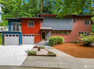 11130 Seola Beach Dr SW, Seattle, WA 98146