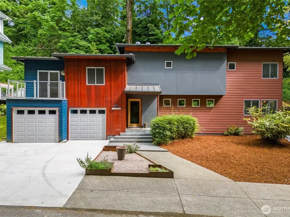 11130 Seola Beach Drive SW, Seattle, WA 98146