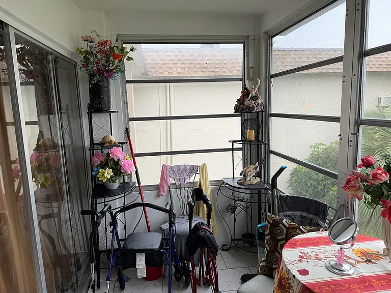502 Davis Rd #6 — Photo 14
