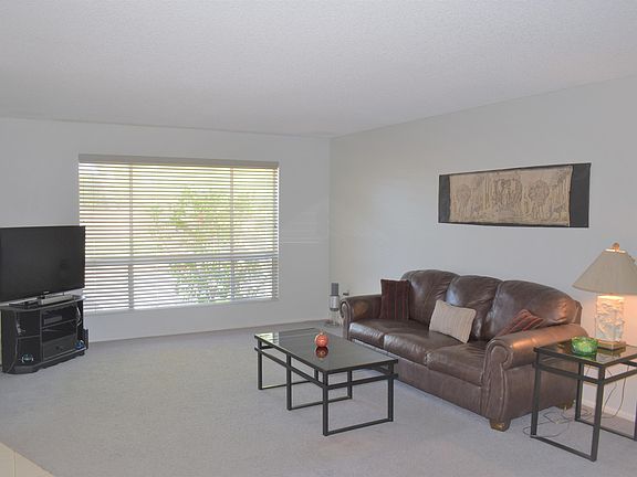 5th image of 10514 W Kelso Dr