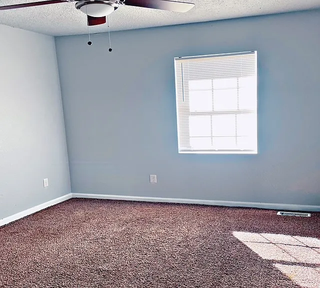 Spencer Trace Apartments — Photo 12