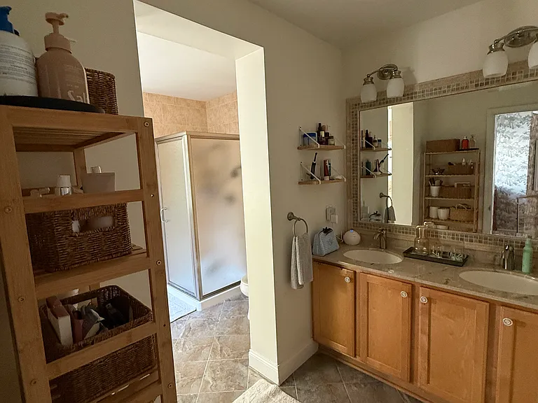 9222 Whitney St — Photo 10