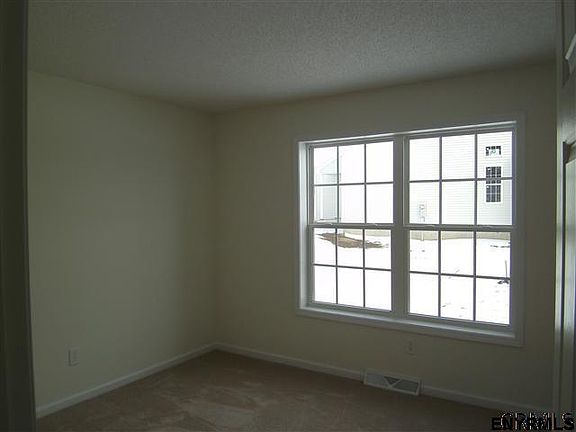 5th image of 3B Breezy Pointe Dr