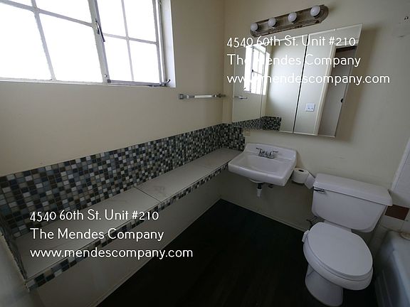 5th image of 2829 Nimitz Blvd APT M