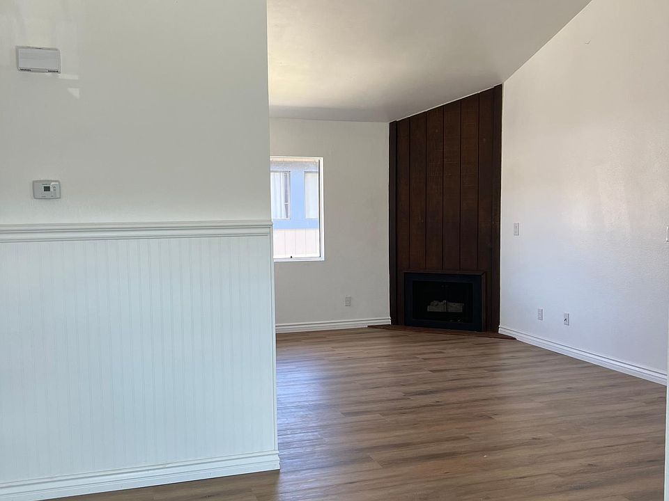 1st image of 12650 Lakeshore Dr Unit 142