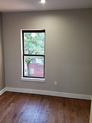 Rented by MBC Group LLC | media 6