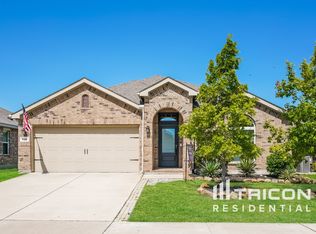 1025 N Churchill Dr, Fate, TX 75189