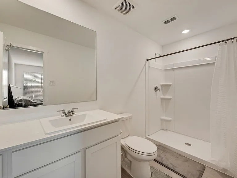 14112 Hammersmith St — Photo 15