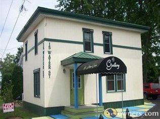 15 Water St, Baldwinsville, NY 13027