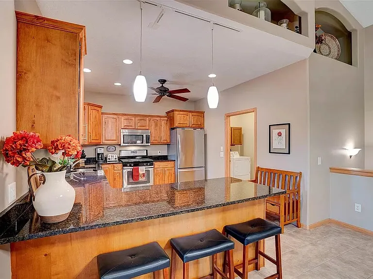 3449 N Jamie Ln — Photo 6