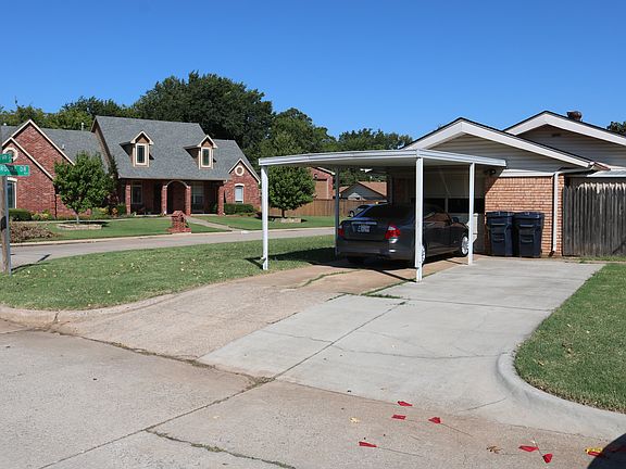 3rd image of 116 Philbrooke Dr