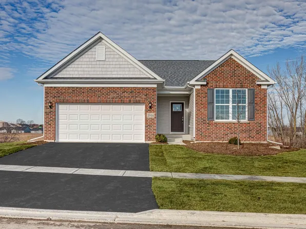 2916 Briargate Dr, Lindenhurst, IL 60046