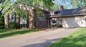 1st image of 7313 Cornelia Dr