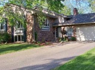 7313 Cornelia Dr, Edina, MN 55435