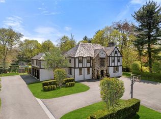 38 Park Rd, Scarsdale, NY 10583