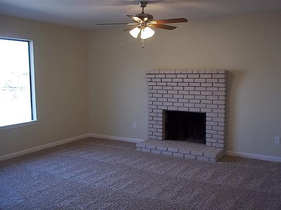 5th image of 8817 McKinnon Ave
