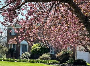 6178 Pidcock Creek Rd, New Hope, PA 18938