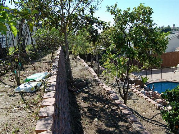 3rd image of 807 Halecrest Dr