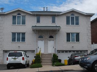 9B E Edsall Ave #B, Palisades Park, NJ 07650